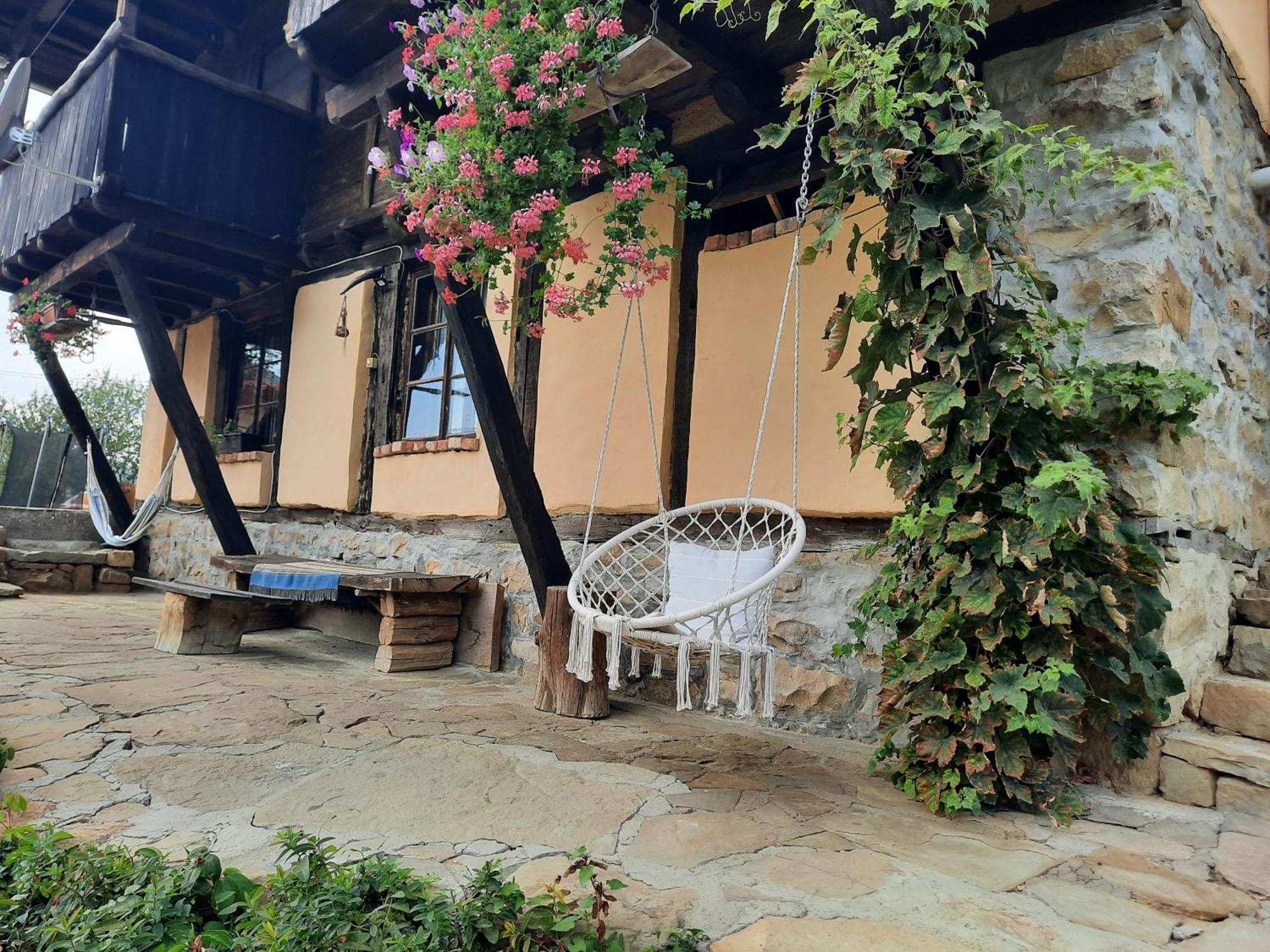 Guest House Kandaferi 2 Елена Экстерьер фото